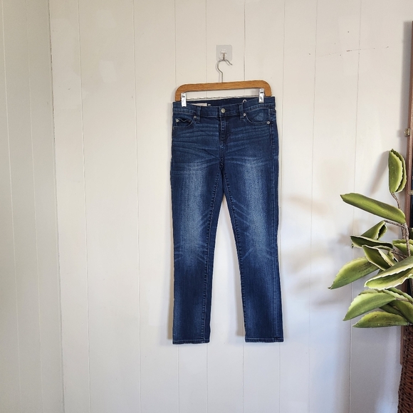 Gap Girlfriend High Rise Jeans Loose Cropped Boyfriend Boho Bohemian Denim 25 - Picture 8 of 9